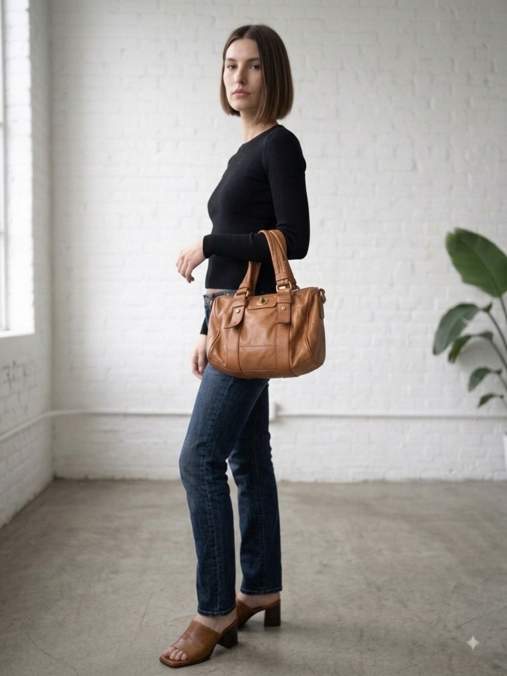 Vintage Marc by Marc Jacobs Y2K Tan Leather Crossbody Satchel / Top Handle Bag